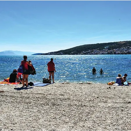 Cozy In Mastrinka With Sauna Tatil Evi Trogir