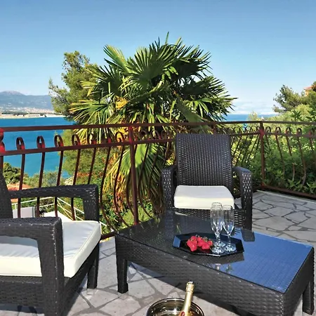 Amazing In Mastrinka With Sauna Tatil Evi