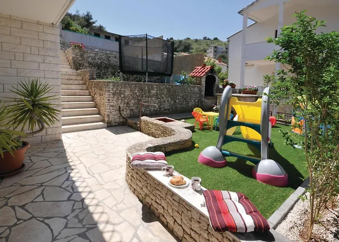 Amazing In Mastrinka With Sauna Τρογκίρ