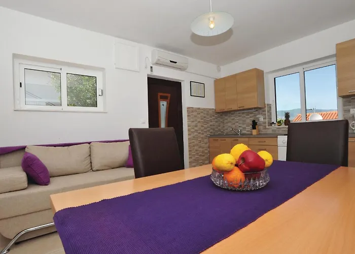 Amazing In Mastrinka With Sauna Τρογκίρ